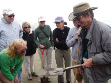 Dr. Stewart Schultz, OIMB, and volunteers in the Coastal Master Naturalist Program explore organisms of the sandy shore